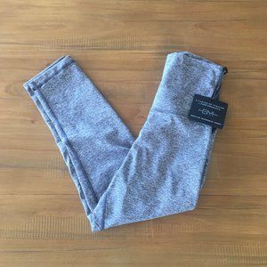 NWT - DYI Signature Crops